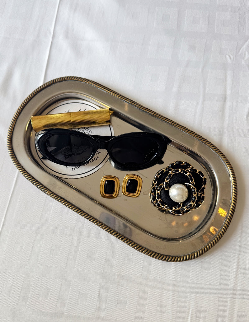 Modern Chic Round Sunglasses