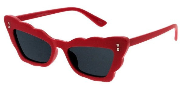 Scalloped Cat Eye Sunglasses