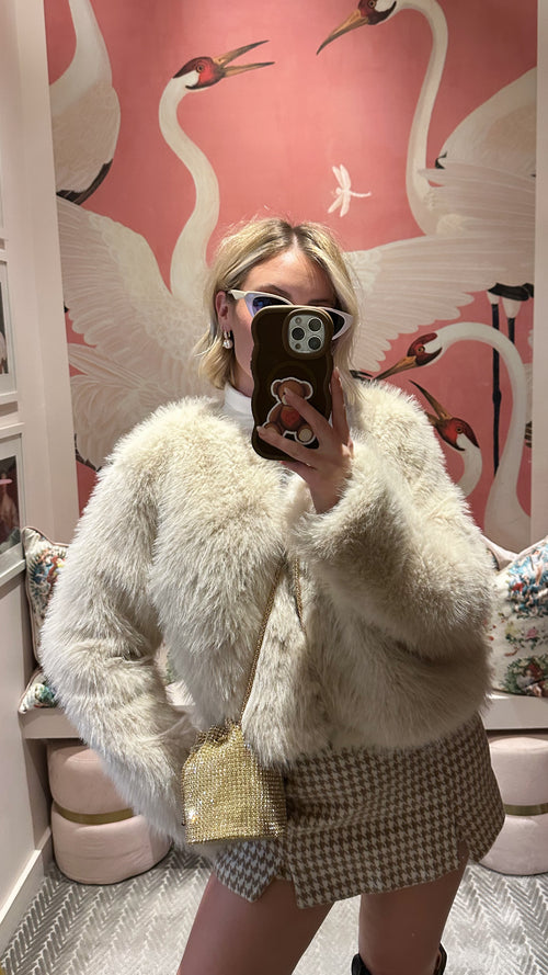 Cream Houndstooth Skort