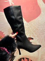 Black Pointed Toe Boots