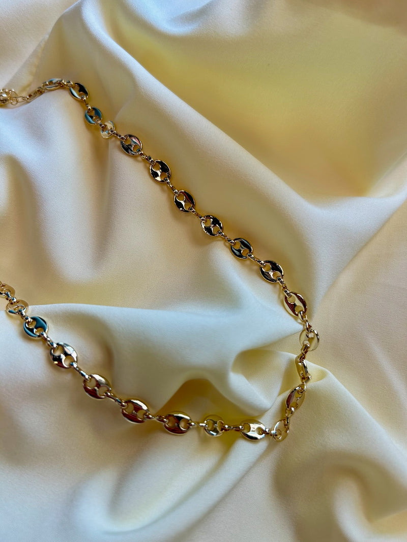 Gold Anchor Chain Necklace